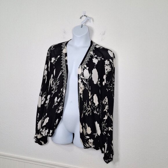 Lucky Brand Floral Kimono Sz O/S Embroidered Neutral Minimalist Boho Beach - Picture 2 of 12